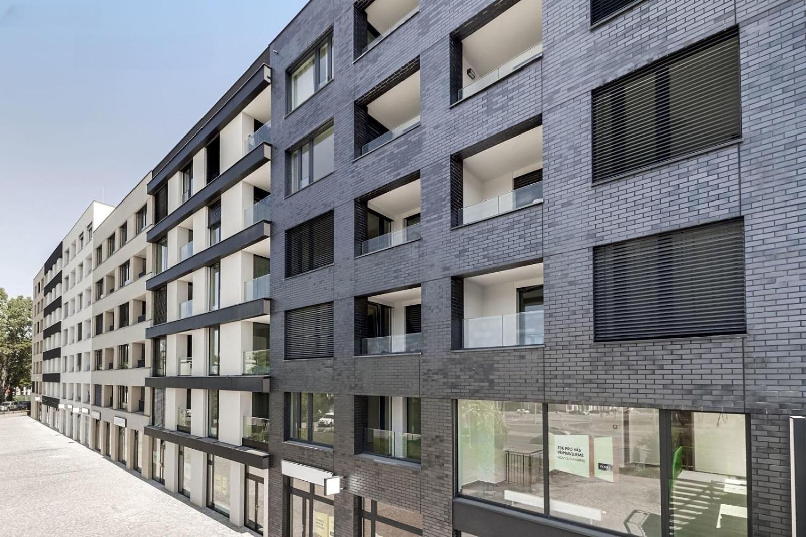Holesovice Delight: Modern Comfort With A Twist In Prague 7 Exteriör bild