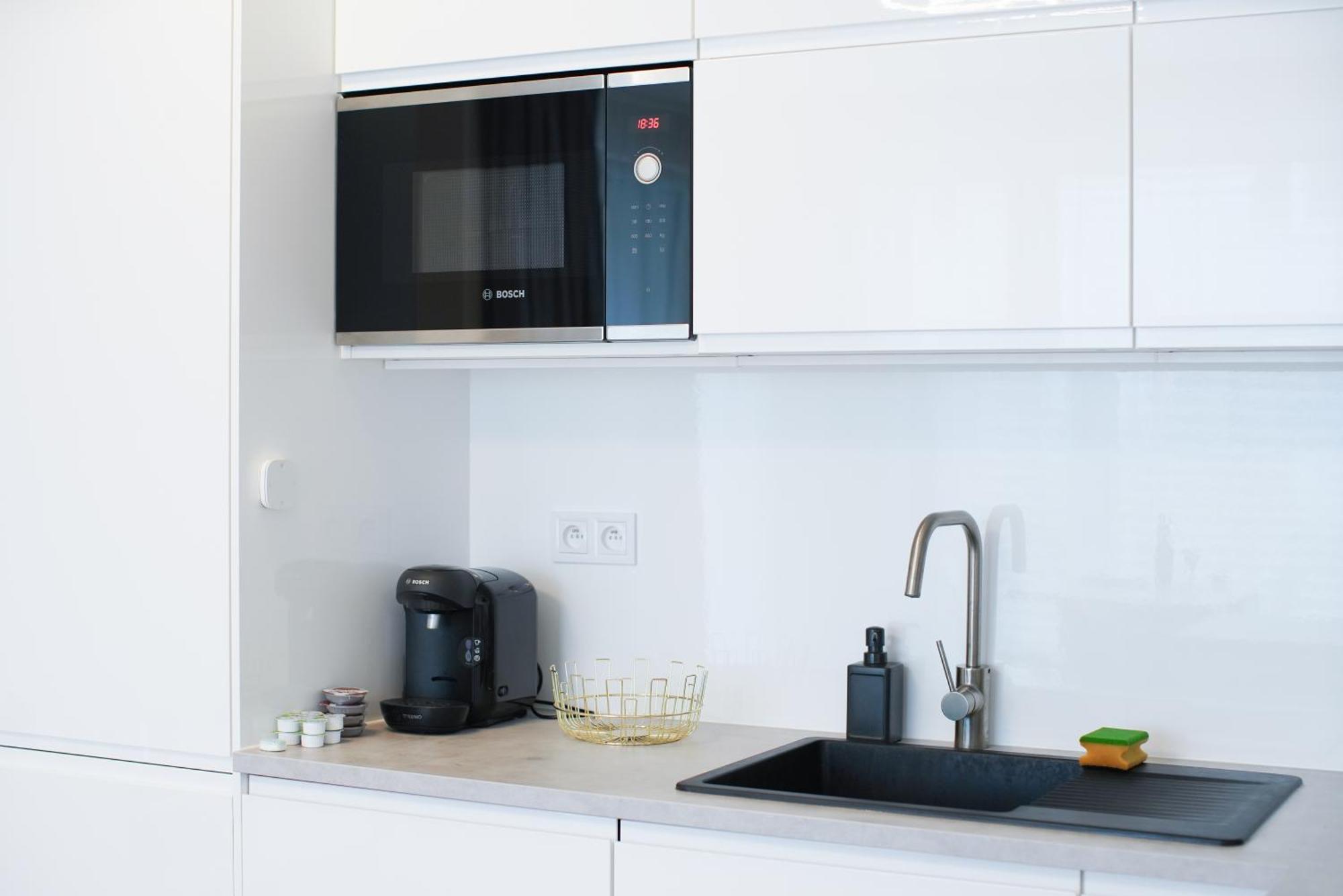 Holesovice Delight: Modern Comfort With A Twist In Prague 7 Exteriör bild